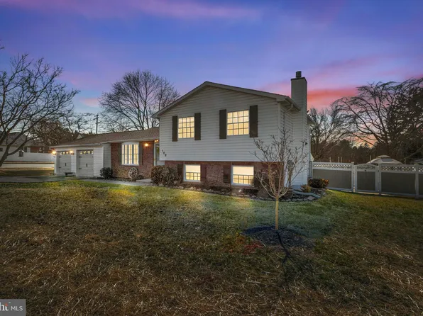 108 W Sunshine Way, Westminster, MD 21157