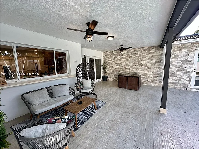 5424 Garfield St — Photo 18
