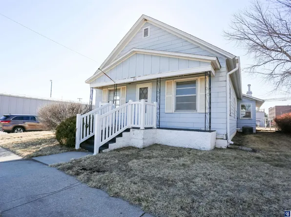 201 N Grant Ave, York, NE 68467
