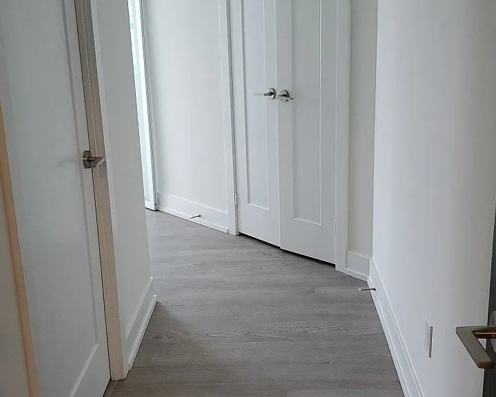 7 Mabelle Ave #1304 — Photo 2