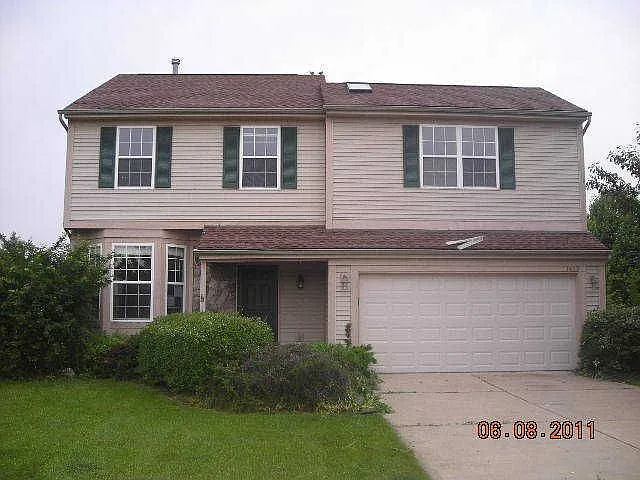 7410 Lochmoor Dr photo 1