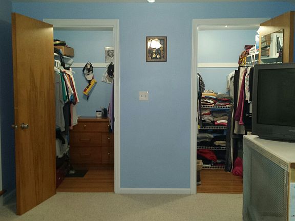 3rd image of 50 Sweetwood Dr