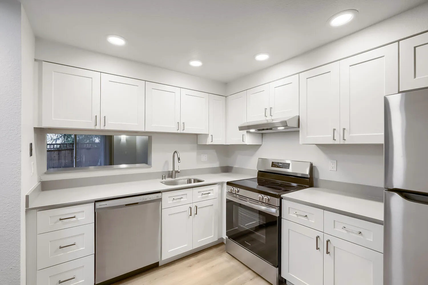 2 bed, 1.5 bath, 1188 sqft, $2,495 — Photo 1