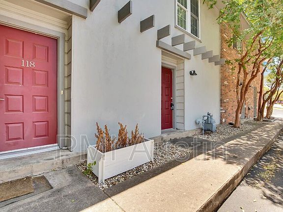 3rd image of 2122 Hancock Dr APT 119