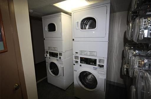 2nd image of 43 Berlin St APT 416