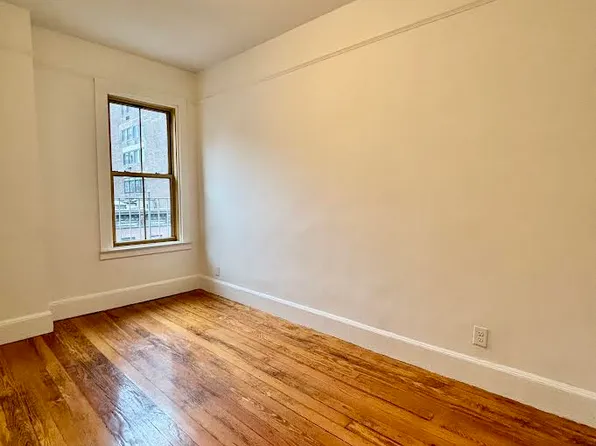 409 East 64th Street image 1 of 10