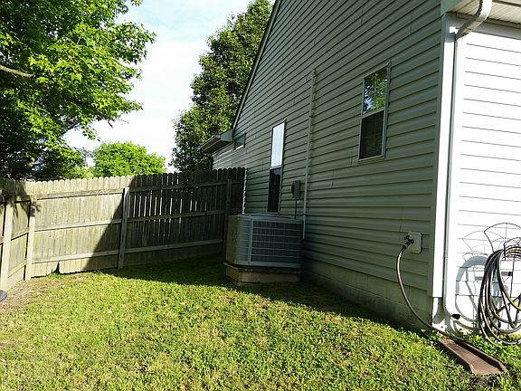 4th image of 500 Shingle Creek Rd