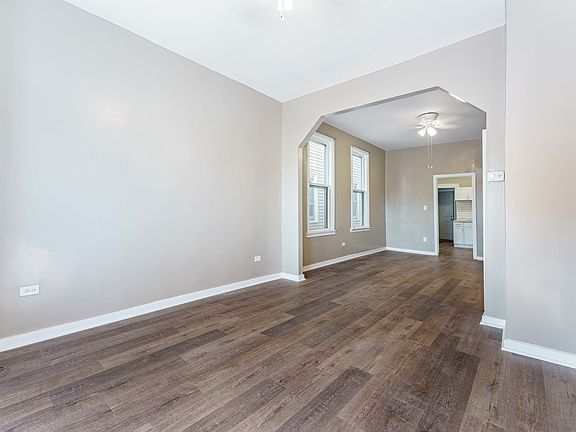 4th image of 9018 S Houston Ave