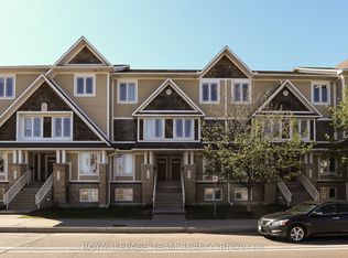 544 Chapman Mills Dr #B, Ottawa, ON K2J 0J2
