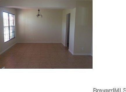 5th image of 650 Parnell Ave #0