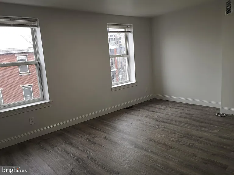 626 N 12th St #2 — Photo 20
