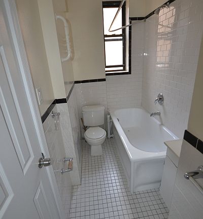 5th image of 305 W 45th St APT 5I