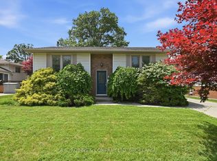 46 Dundonald St, Saint Catharines, ON L2P 3V6