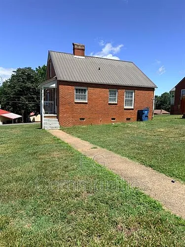 212 Main Ave E Photo 1
