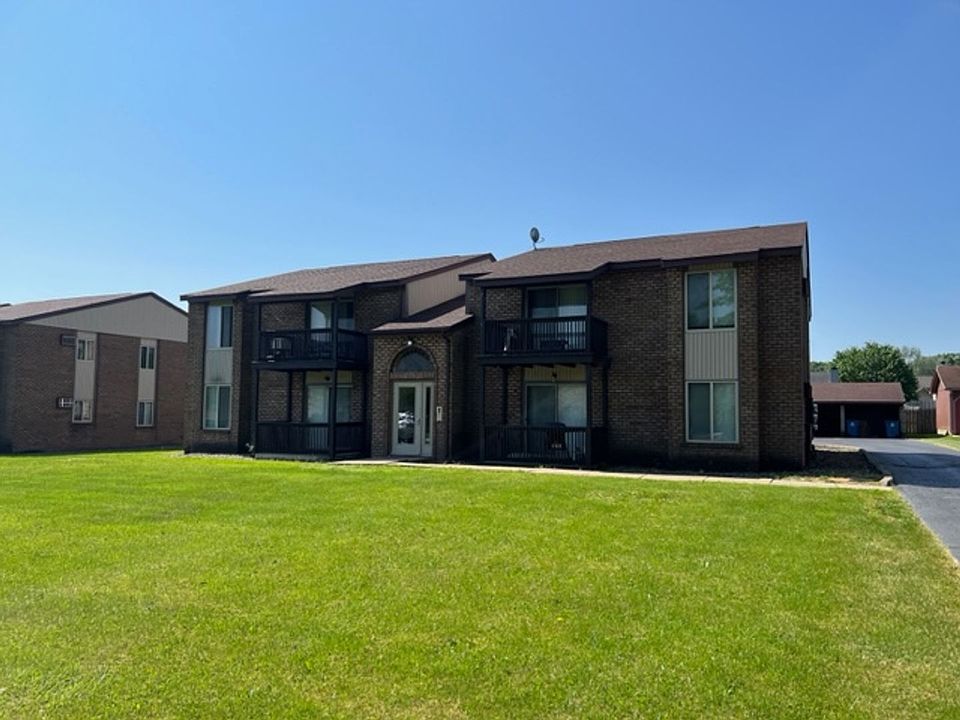 1st image of 7473 Huntington Dr #1
