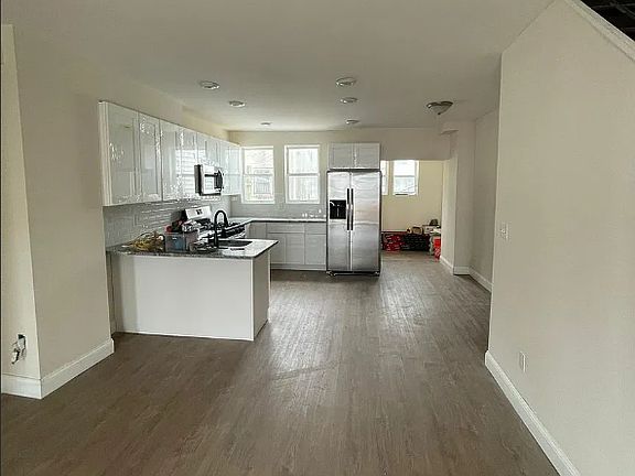 2nd image of 1428 S 31st St