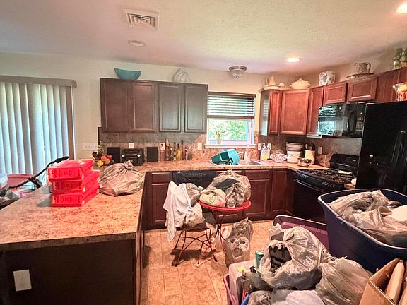 3rd image of 5012 Pine Ridge Rd S #14