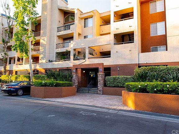 5th image of 5535 Canoga Ave APT 222