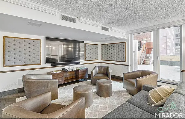 Rented by Mirador Real Estate | media 17