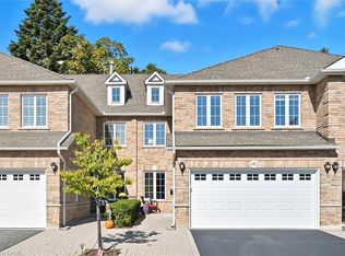 Barrington Square, Burlington, ON L7N 3V9