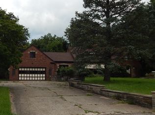 17877 Hunt Rd, Strongsville, OH 44136