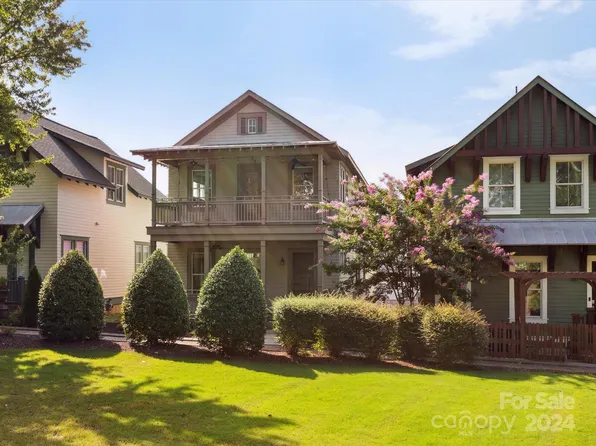 221 Coneflower Pl, Fort Mill, SC 29708