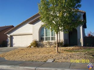 4025 W Vahan Ct, Lancaster, CA 93536