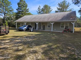 322 Blackfoot Dr, Defuniak Springs, FL 32433