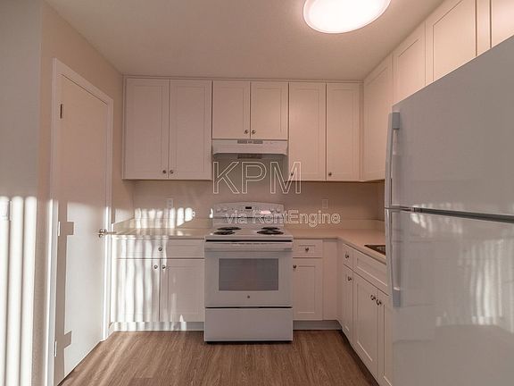 5th image of 3939 N Pershing Ave APT 88