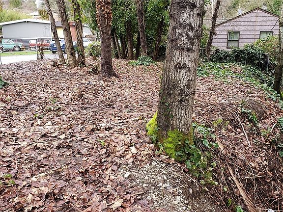 4th image of 11278 Roseberg Ave S