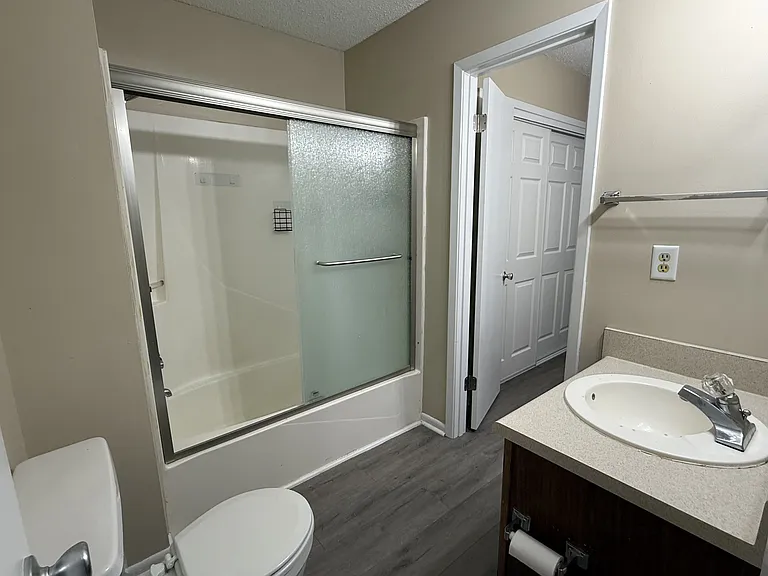816 Shadow Ln #1 — Photo 16