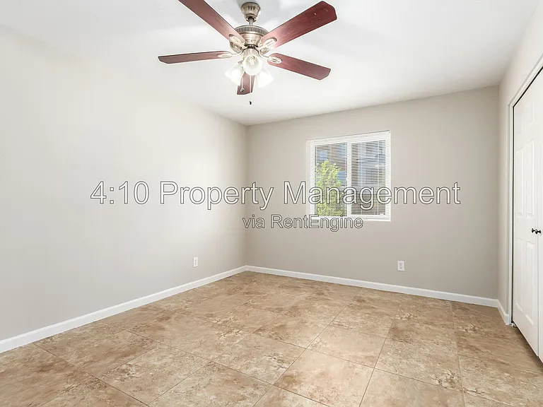 103 S McKemy St #A — Photo 14