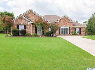 144 Danika Dr NW, Huntsville, AL 35806