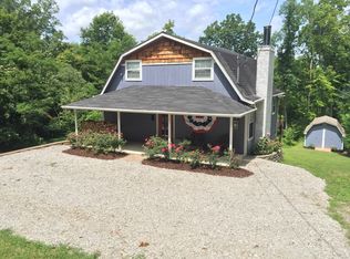 225 Captain Point Dr, Silver Point, TN 38582