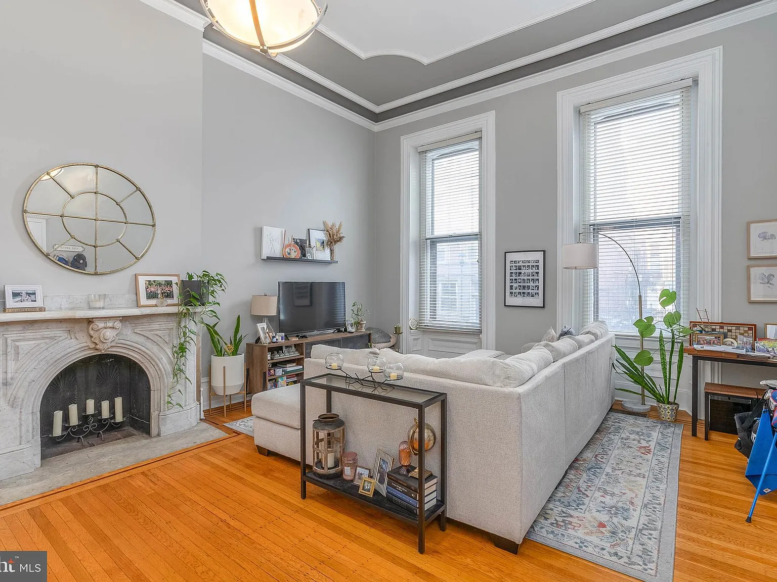 1 bed, 1274 sqft, $2,495 — Photo 2