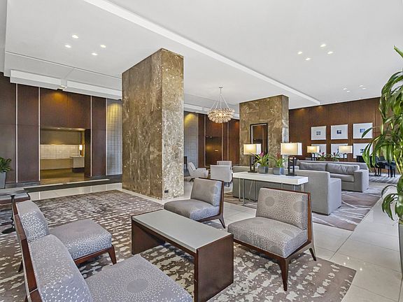 4th image of 655 W Irving Park Rd APT 5502