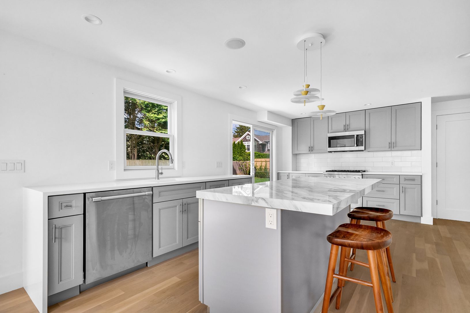  Kitchen 3