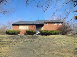 2525 Jerome Ave, Dayton, OH 45417