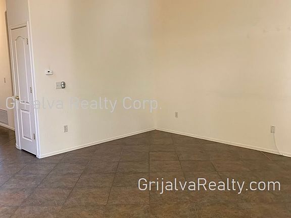 2nd image of 2271 W Floral Cliff Way