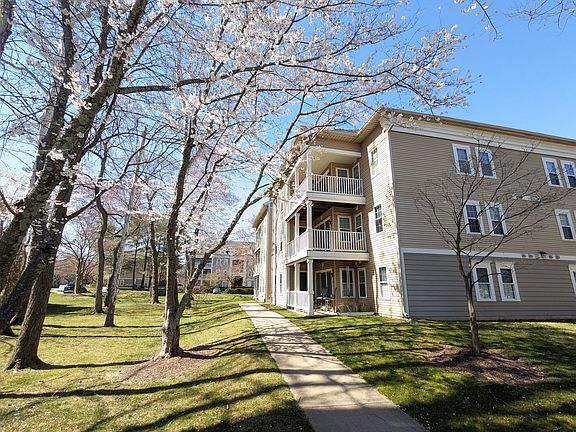 3rd image of 13100 Millhaven Pl #1