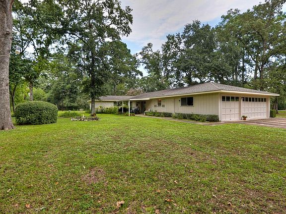 Home has been extremely well maintained and has great expansion possibilities.
