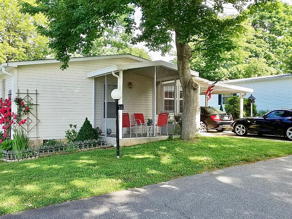 1st image of 218 Sweet Ln