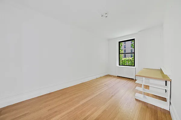 Sold by Douglas Elliman | media 33