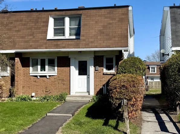 920 Dynes Rd #55, Ottawa, ON K2C 0G8