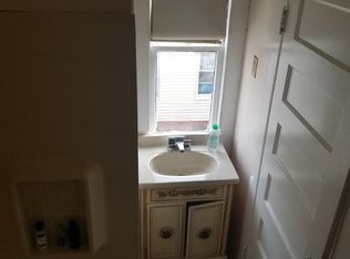 3 Laurel Pl, Bristol, CT 06010