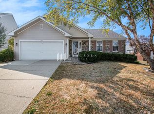 2811 Hunter Dr, Bellevue, NE 68123