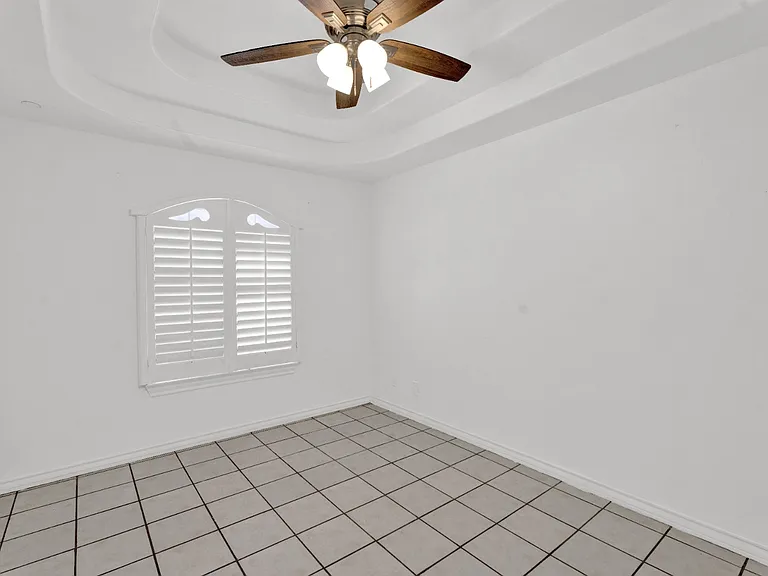 108 Lagos Ave — Photo 13