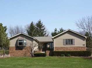 491 Towne St, Gilberts, IL 60136