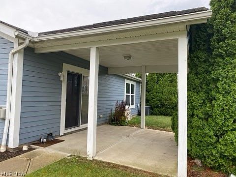 2nd image of 3836 Fennway Blvd