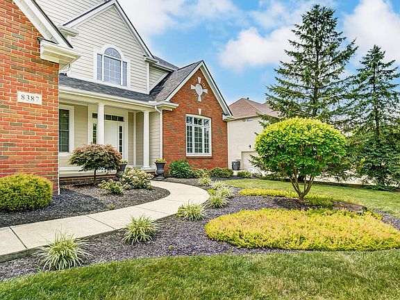 5th image of 8387 Meadowmoore Pl